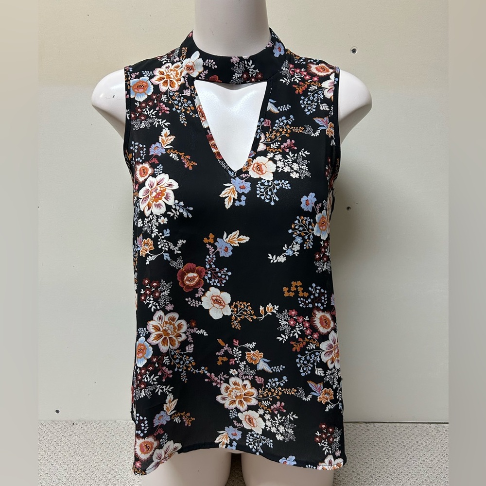 2/$20❤️- SHIRT | Women’s tank top blouse brand N/A size small
